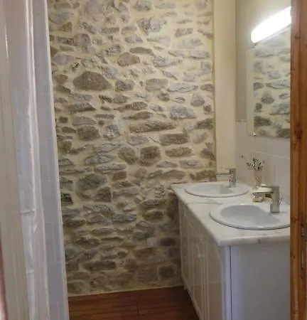 Bed & Breakfast Des Ferrayes 3*